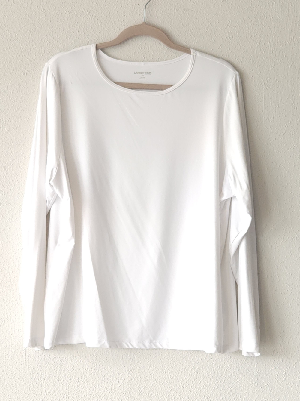 Lands' End White Long-Sleeve Crewneck SPF Sunscreen Tee PLUS SIZE 1X